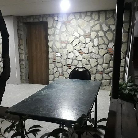 Hotel E U R O P E Qwareli Exterior foto