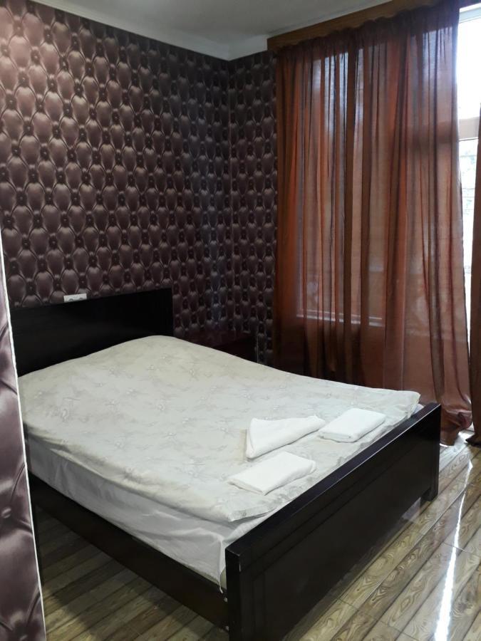 Hotel E U R O P E Qwareli Exterior foto